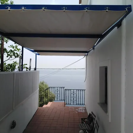 Apartment Aprilis 2
