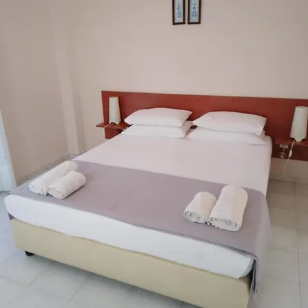 Appartement Aprilis 2 *