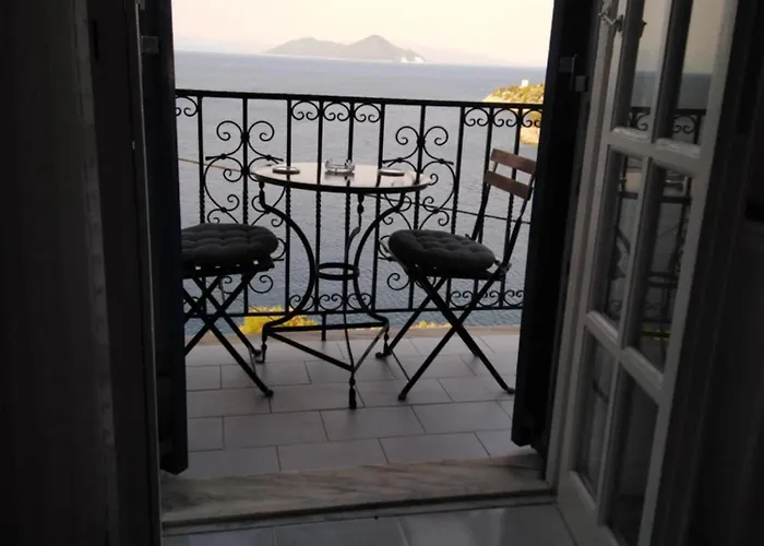 Aprilis 2 * Κιόνι