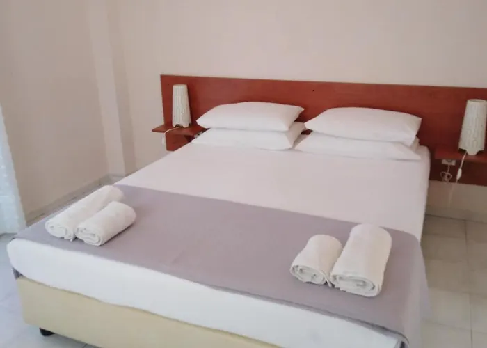 Apartman Aprilis 2 *