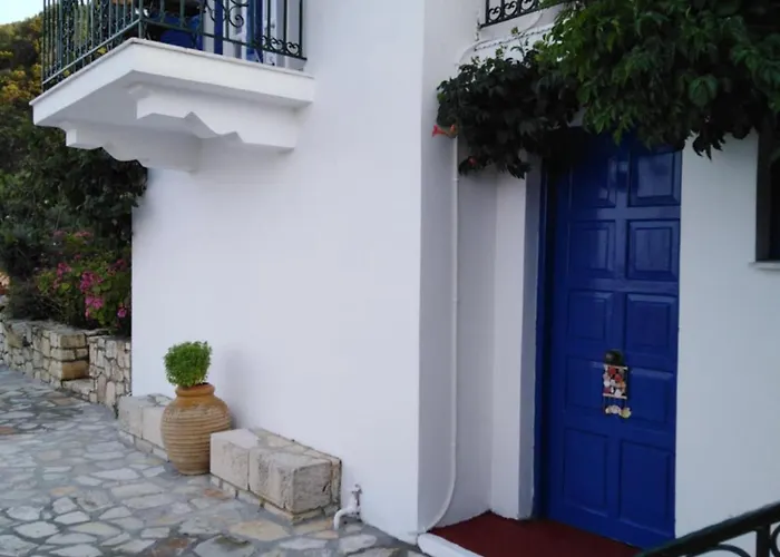 Apartament Aprilis 2 *